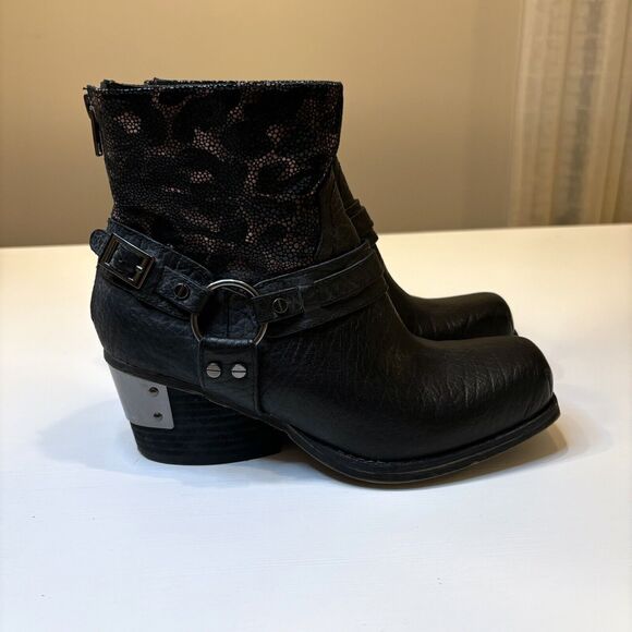 Vogue Screamo Black Leather Suede Back Zipper Women's Ankle Boots‎ Size 7 M - Picture 3 of 13